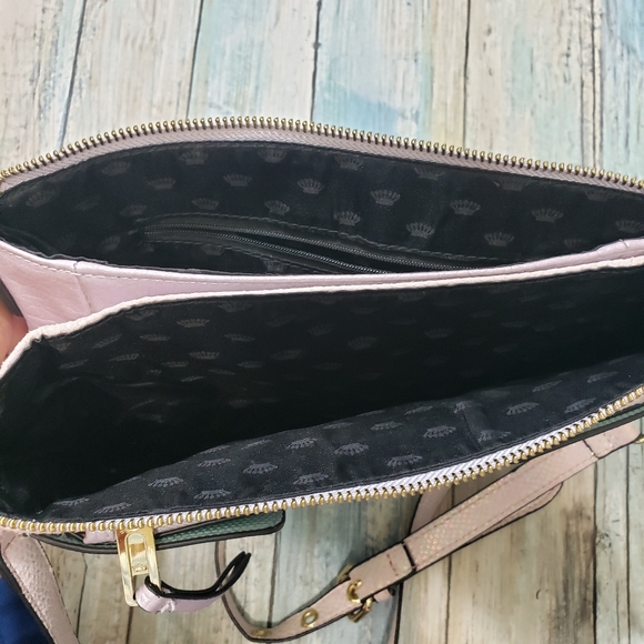 Juice Couture Crossbody Purse! - Picture 7 of 12